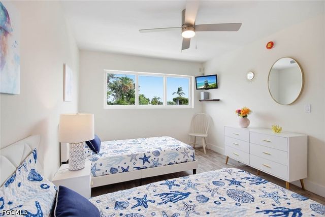 805 E Gulf DR 8A, Sanibel, FL 33957