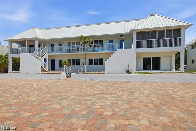 805 E Gulf DR 8A, Sanibel, FL 33957