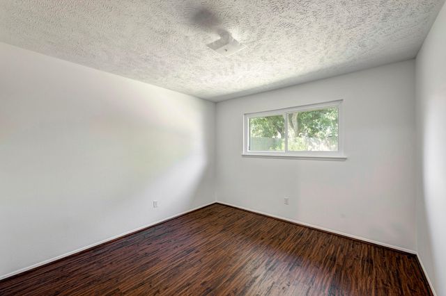 9931 Sageglow Drive, Houston, TX 77089