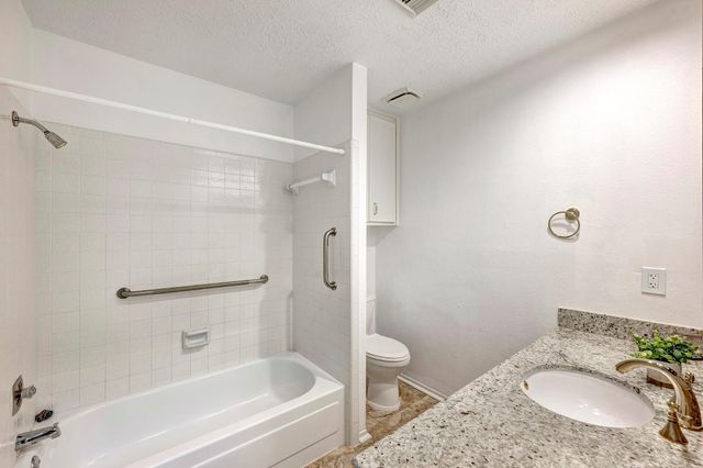 9931 Sageglow Drive, Houston, TX 77089