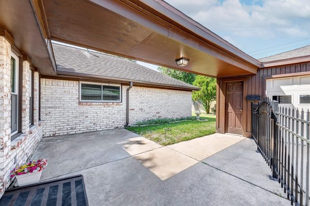 9931 Sageglow Drive, Houston, TX 77089