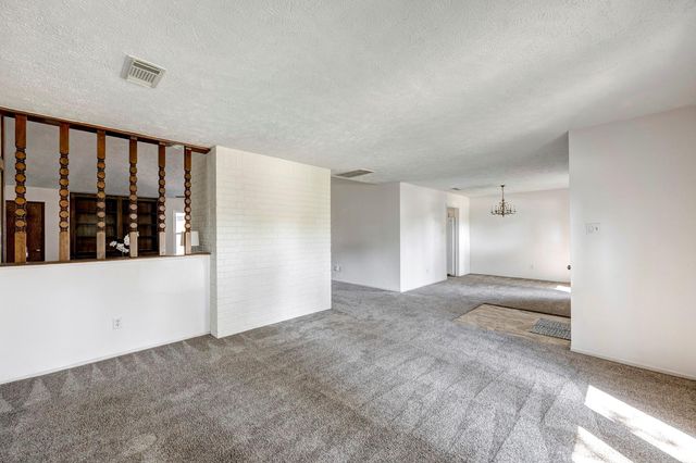 9931 Sageglow Drive, Houston, TX 77089