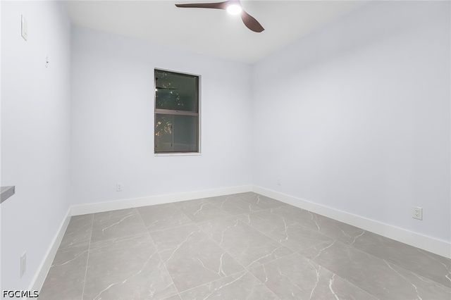 142 SW 33rd PL, Cape Coral, FL 33991