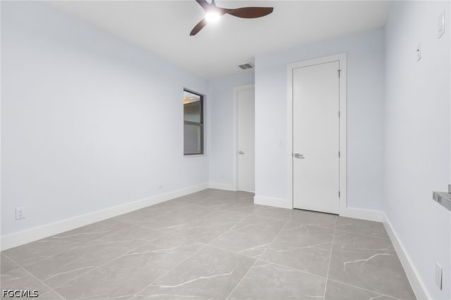142 SW 33rd PL, Cape Coral, FL 33991