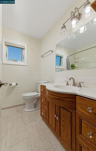 3230 Stanley Ct, Concord, CA 94519