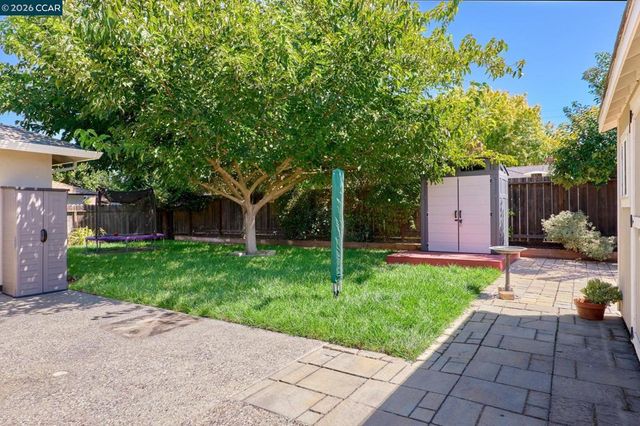 3230 Stanley Ct, Concord, CA 94519