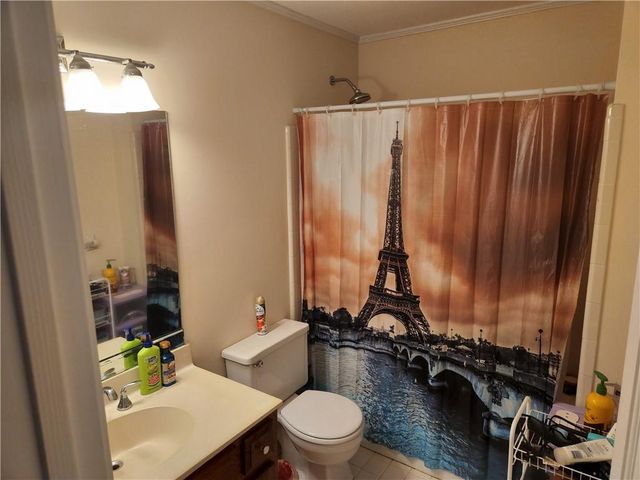 4656 Chimney Rock Drive SW, Lilburn, GA 30047