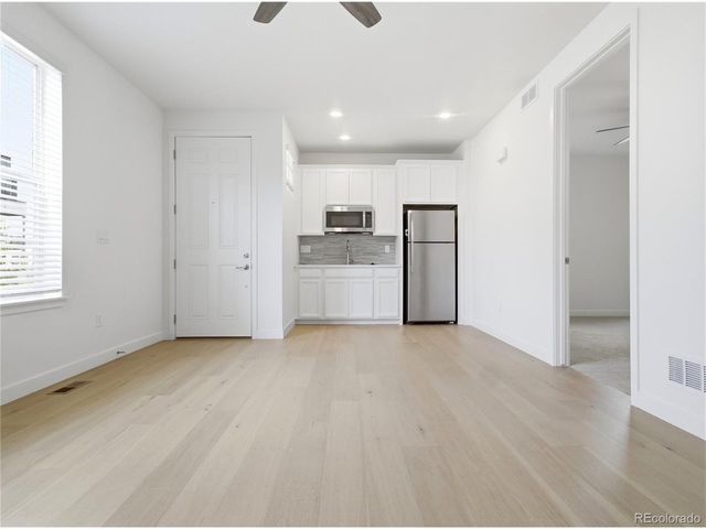9989 E 62nd Ave, Denver, CO 80238