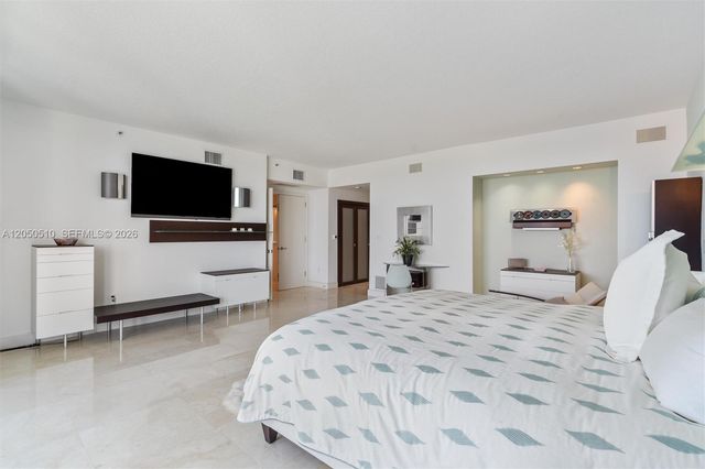 3055 Harbor Dr 1202, Fort Lauderdale, FL 33316