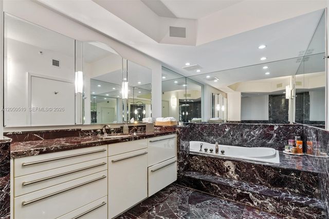 3055 Harbor Dr 1202, Fort Lauderdale, FL 33316