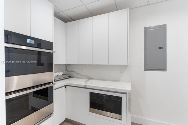 3055 Harbor Dr 1202, Fort Lauderdale, FL 33316