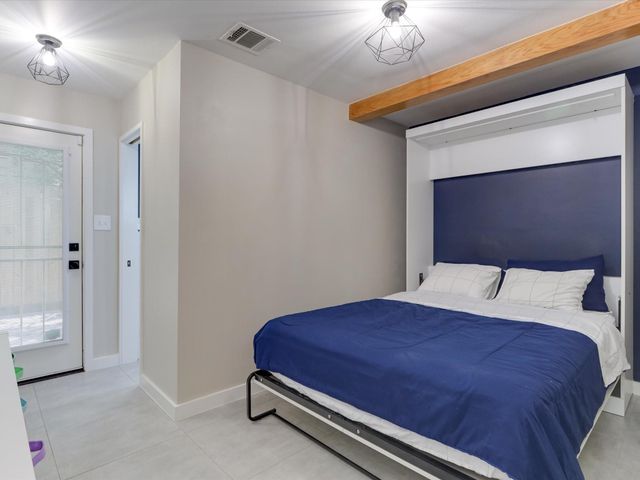 1706 Tuam Street C, Houston, TX 77004