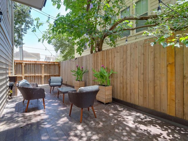 1706 Tuam Street C, Houston, TX 77004