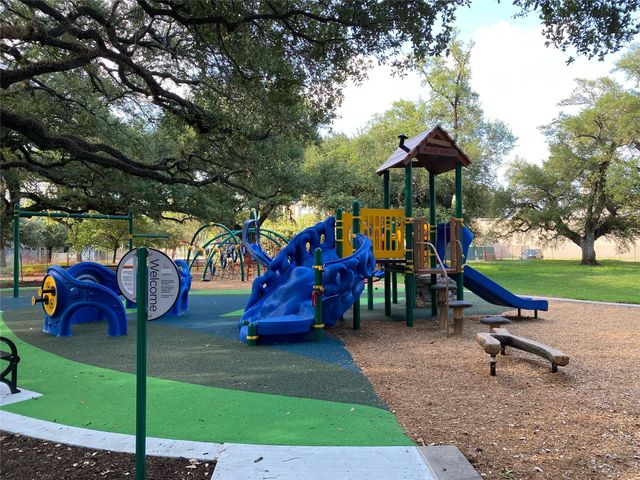 1706 Tuam Street C, Houston, TX 77004