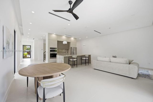 1321 NE 13th Ave 1321, Fort Lauderdale, FL 33304