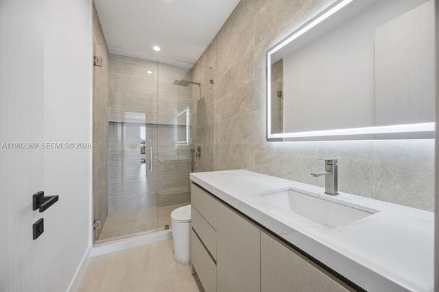 1321 NE 13th Ave 1321, Fort Lauderdale, FL 33304