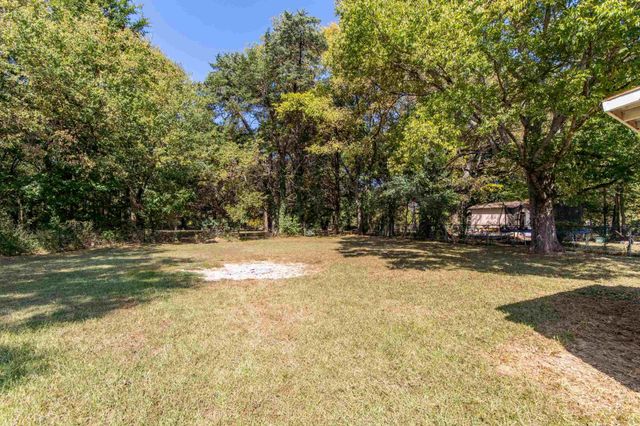 230 WHITE ST, Savannah, TN 38372