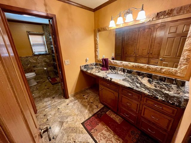 1407 Amarillo Street, Plainview, TX 79072