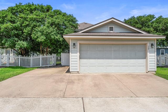 525 Rolling Oak DR, Round Rock, TX 78664