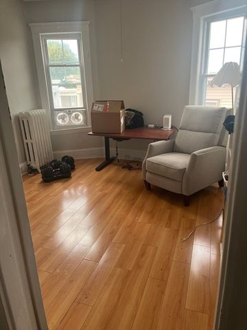 15 Parkton Rd 3, Boston, MA 02130