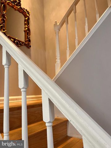 8970 MILES PL, Manassas, VA 20110