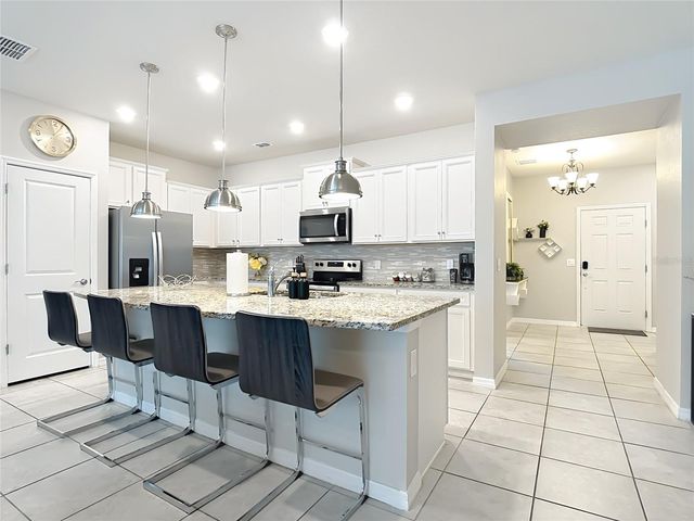 936 PARADISE DRIVE, Davenport, FL 33897