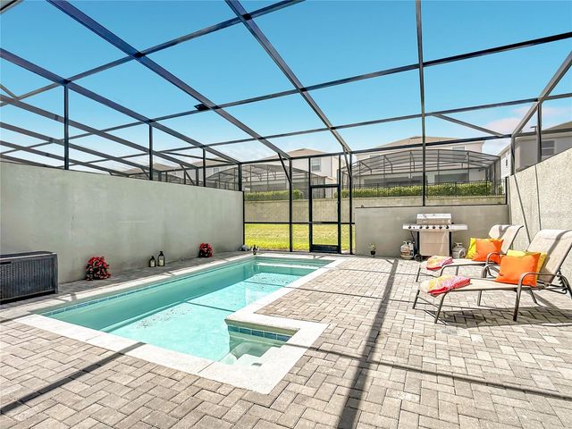 936 PARADISE DRIVE, Davenport, FL 33897