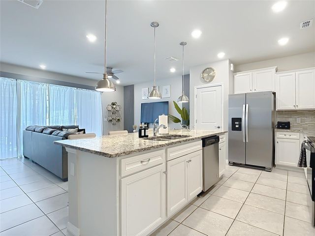 936 PARADISE DRIVE, Davenport, FL 33897