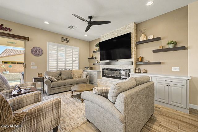 13309 W MILTON Drive, Peoria, AZ 85383