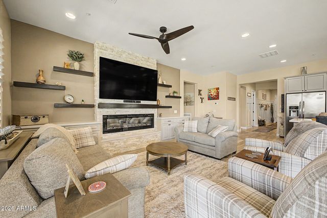 13309 W MILTON Drive, Peoria, AZ 85383