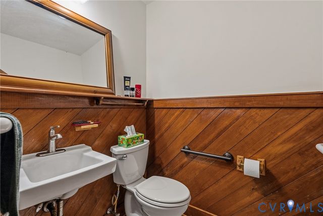 803 Brook Hill Cir, Richmond, VA 23227