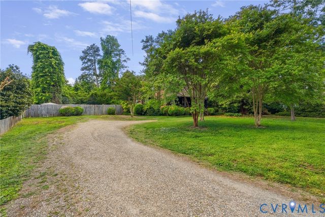 803 Brook Hill Cir, Richmond, VA 23227