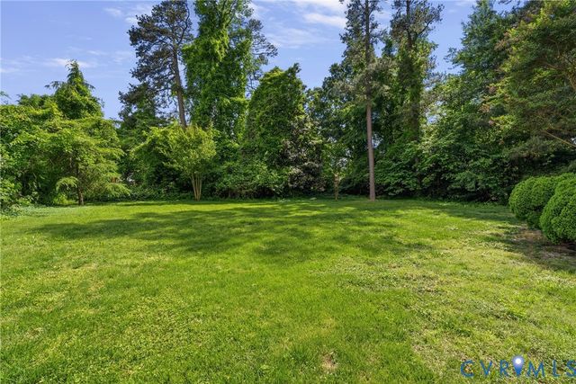 803 Brook Hill Cir, Richmond, VA 23227