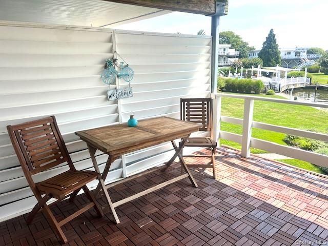 35 Library Avenue 6J, Westhampton Beach, NY 11978