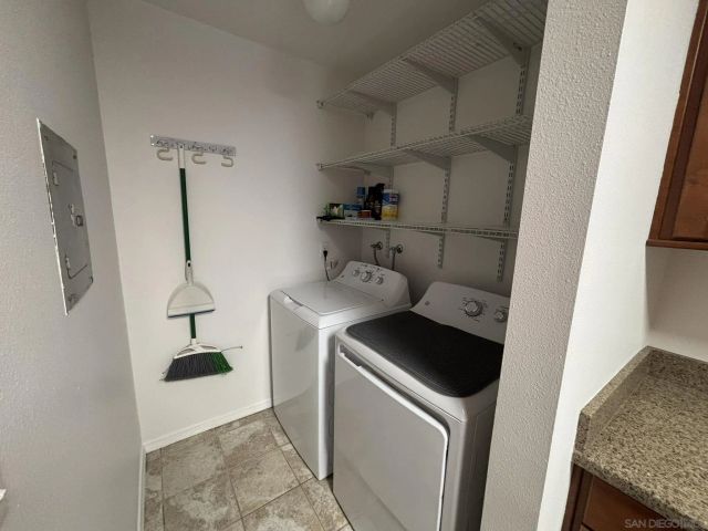 10454 Caminito Sulmona, San Diego, CA 92129