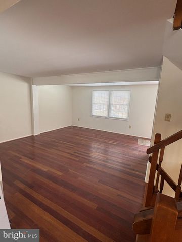 19505 TURTLE DOVE TER, Gaithersburg, MD 20879