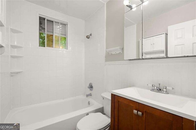 422 Afton Drive, Roswell, GA 30075