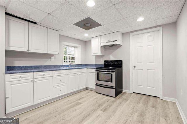 422 Afton Drive, Roswell, GA 30075