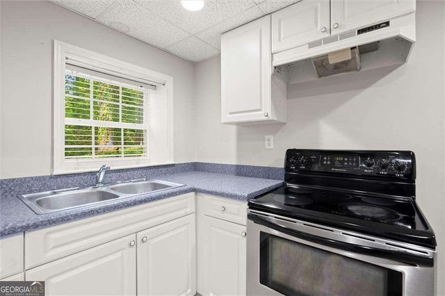 422 Afton Drive, Roswell, GA 30075