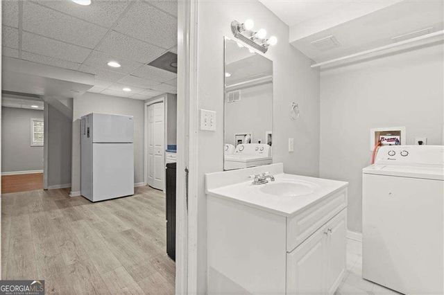 422 Afton Drive, Roswell, GA 30075