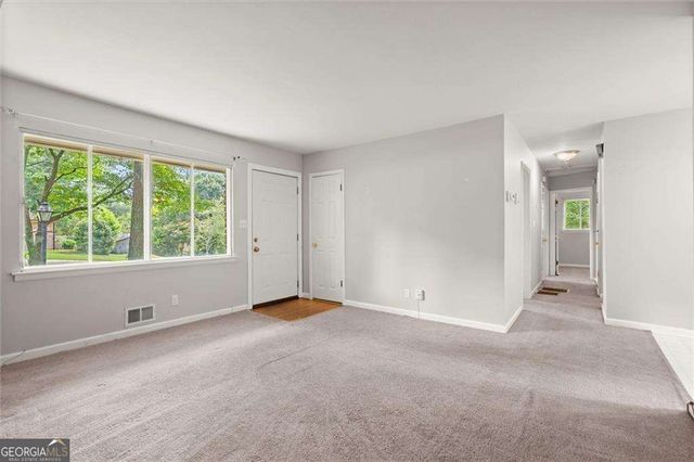 422 Afton Drive, Roswell, GA 30075