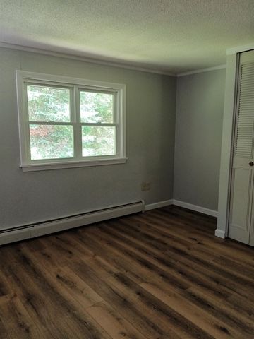 40 Brookside Dr Unit 6, Brattleboro, VT 05301