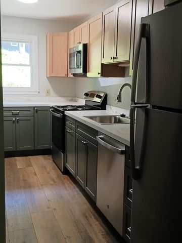 40 Brookside Dr Unit 6, Brattleboro, VT 05301