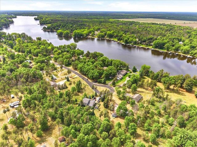 805 Manchester Court, Nekoosa, WI 54457