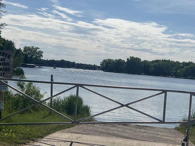 805 Manchester Court, Nekoosa, WI 54457