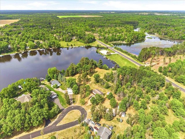805 Manchester Court, Nekoosa, WI 54457