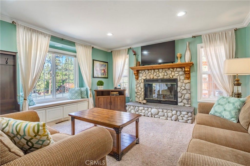 Image 25 of property listing at 700 Booth Way, Big Bear City, CA 92314