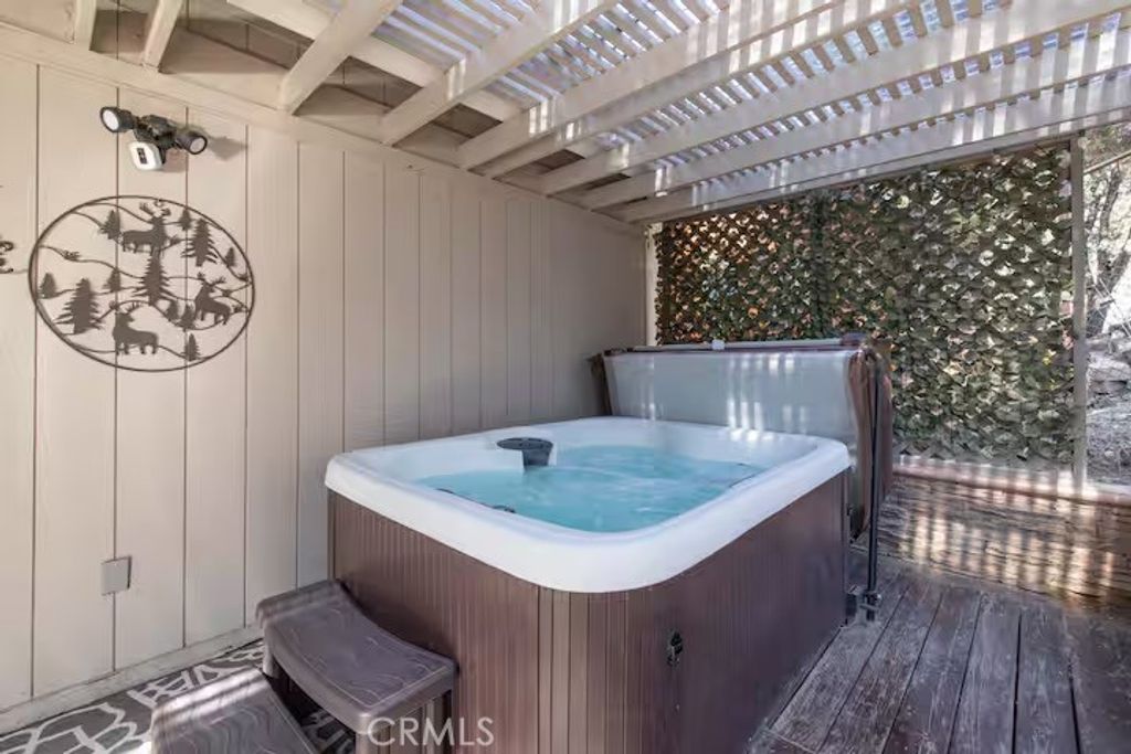 Image 37 of property listing at 700 Booth Way, Big Bear City, CA 92314