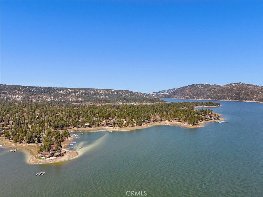 Image 41 of property listing at 700 Booth Way, Big Bear City, CA 92314