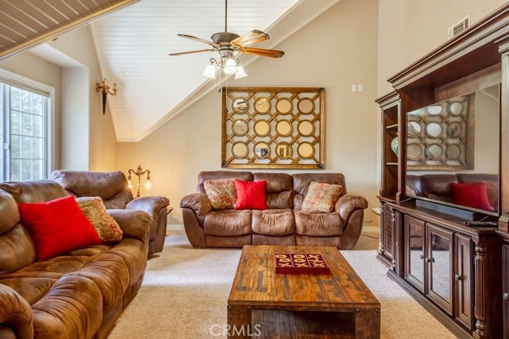 Image 7 of property listing at 700 Booth Way, Big Bear City, CA 92314